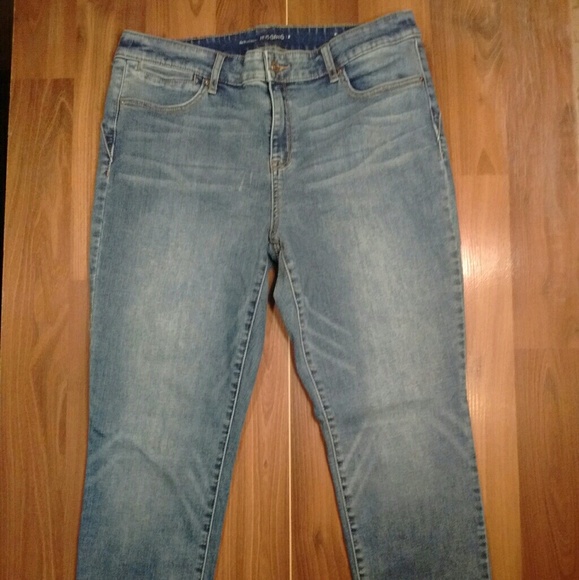 NWOT the PLATINUM JEGGINGS  by CHICO'S - Picture 2 of 5